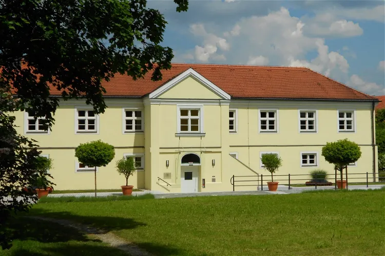 Ismaning Palace