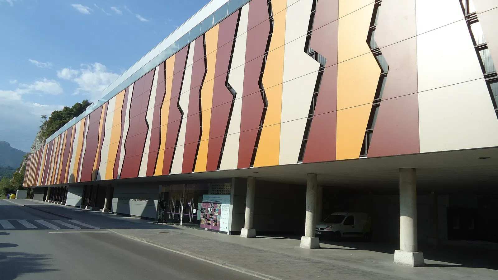 Centro de Arte Rupestre Tito Bustillo