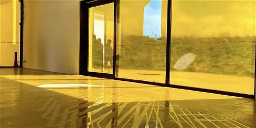 WAITING FOR: GOLDEN HOUR / Kaat Van Doren