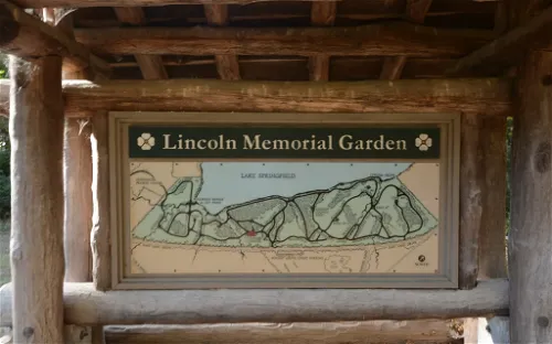Lincoln Memorial Garden and Nature Center