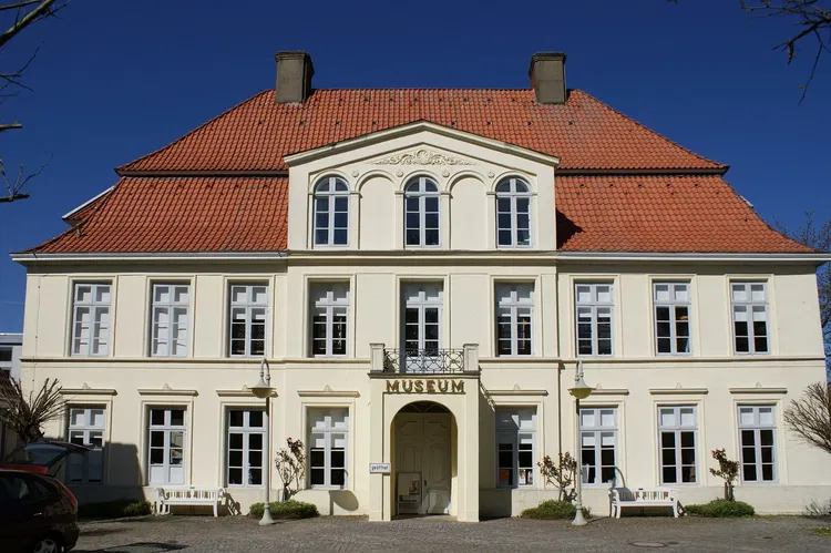 Widow's Palace, Plön