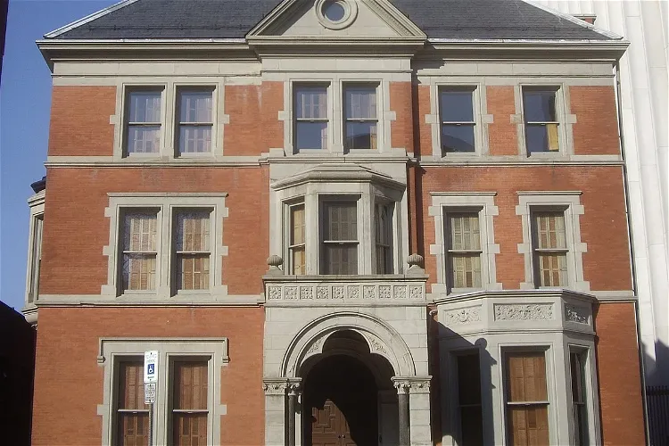 The Ballantine House