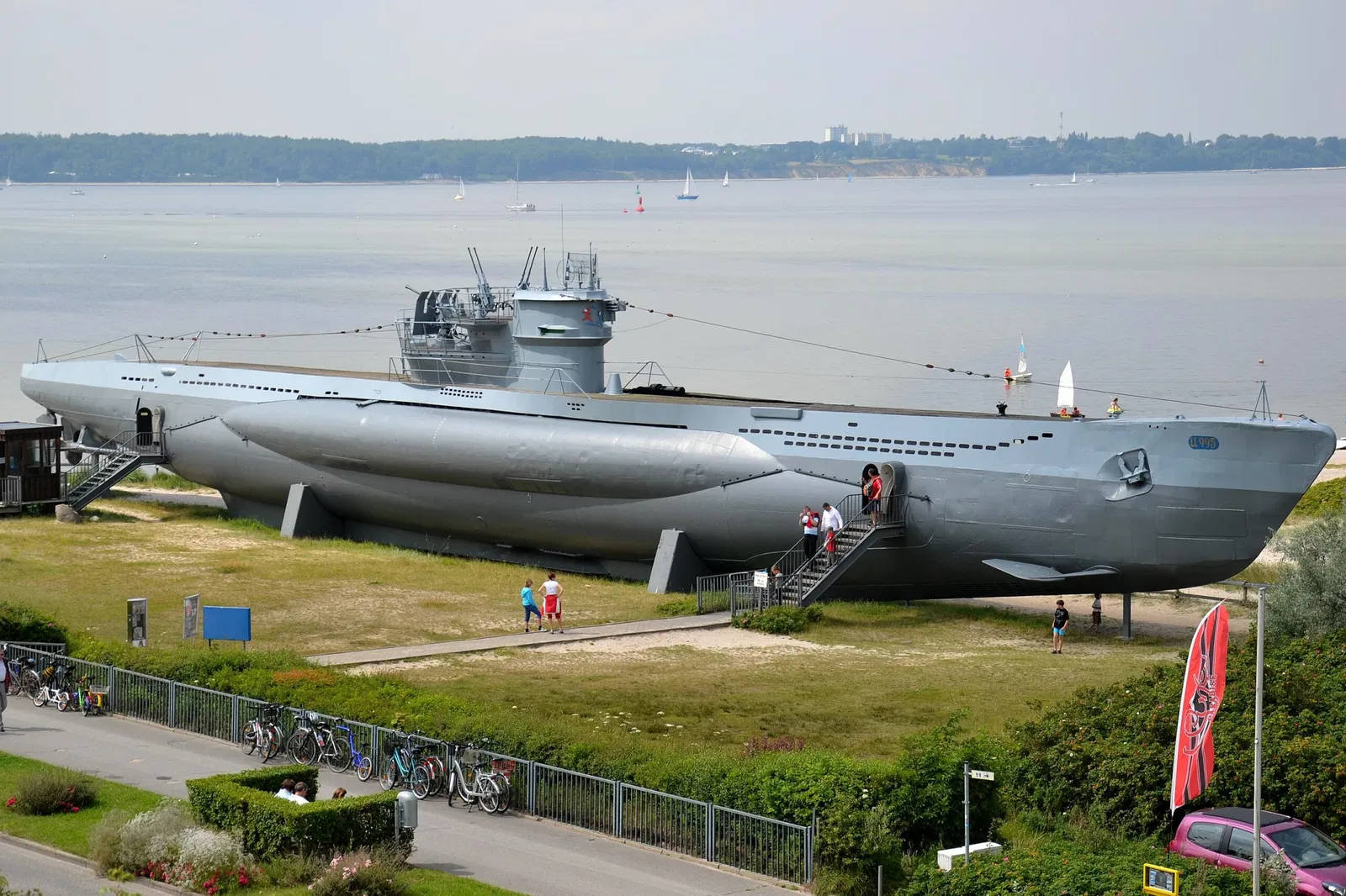 Tickets, Prices & Discounts - German submarine U-995 (Laboe)