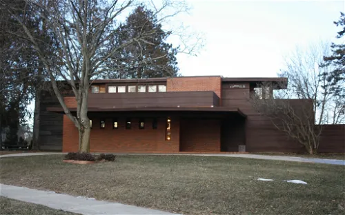 The Bernard and Fern Schwartz House Still Bend