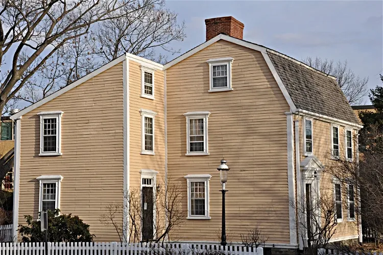 The Edward Devotion House