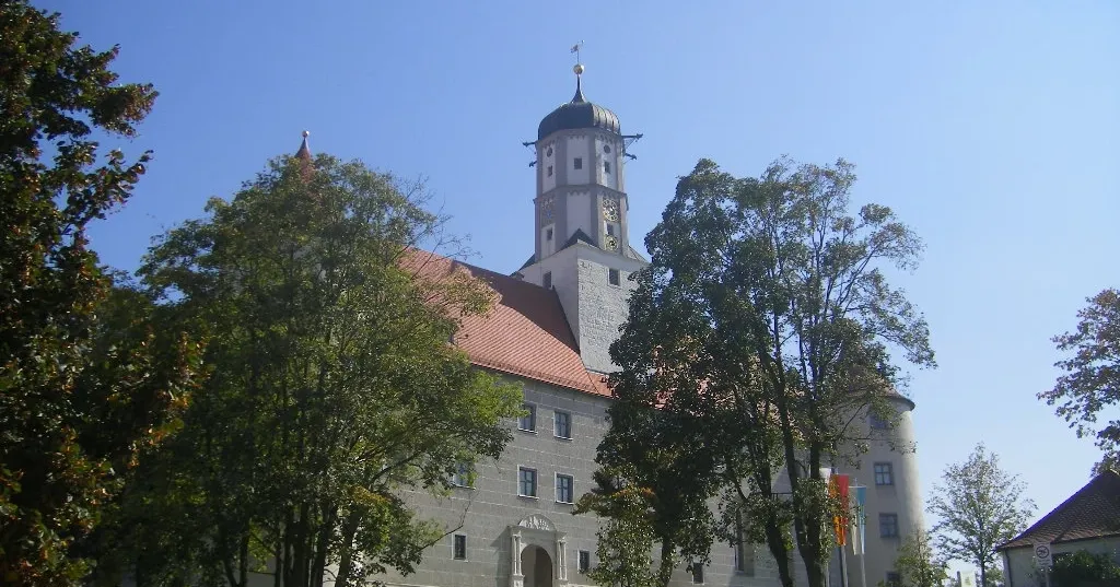 Höchstädt an der Donau Discover all 3+ Museums, Exhibitions & Discounts