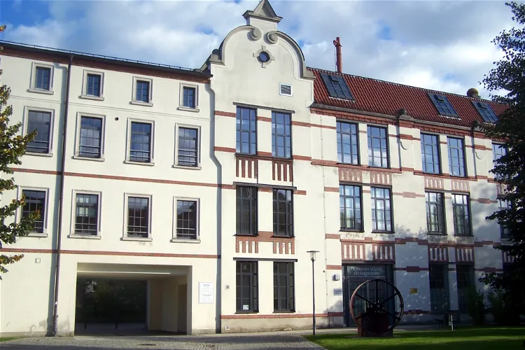 Technisches Museum der Bandweberei