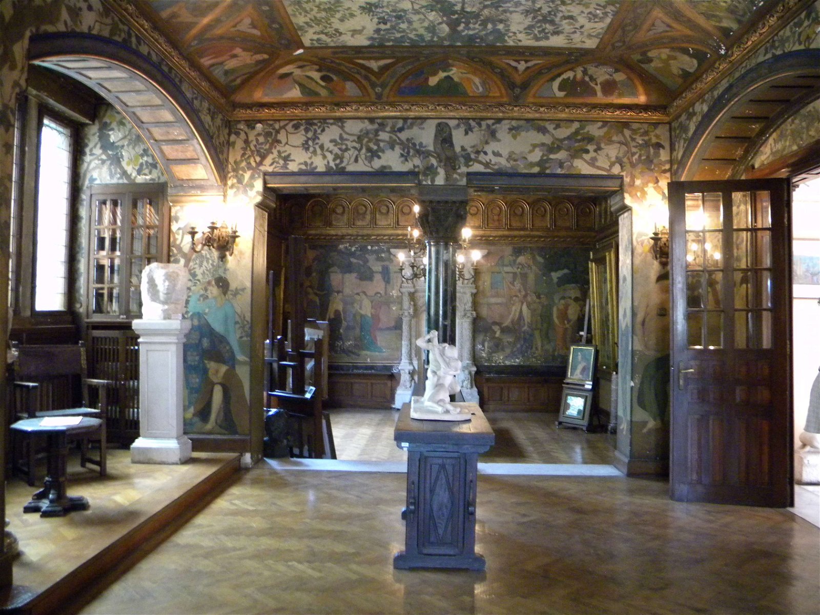 Frederic and Cecilia Cuțescu-Storck Art Museum