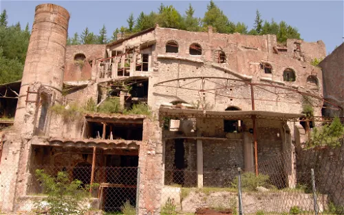 Museu del Ciment de Castellar de n'Hug