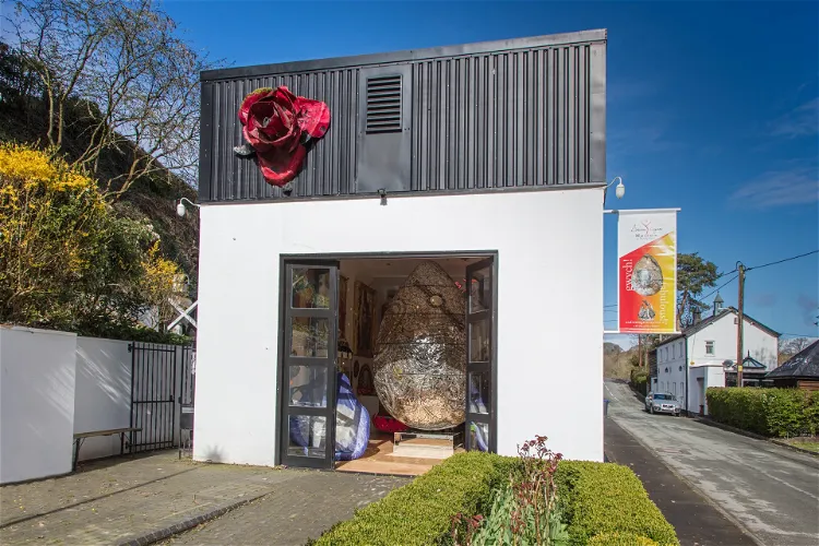 Andrew Logan Museum of Sculpture