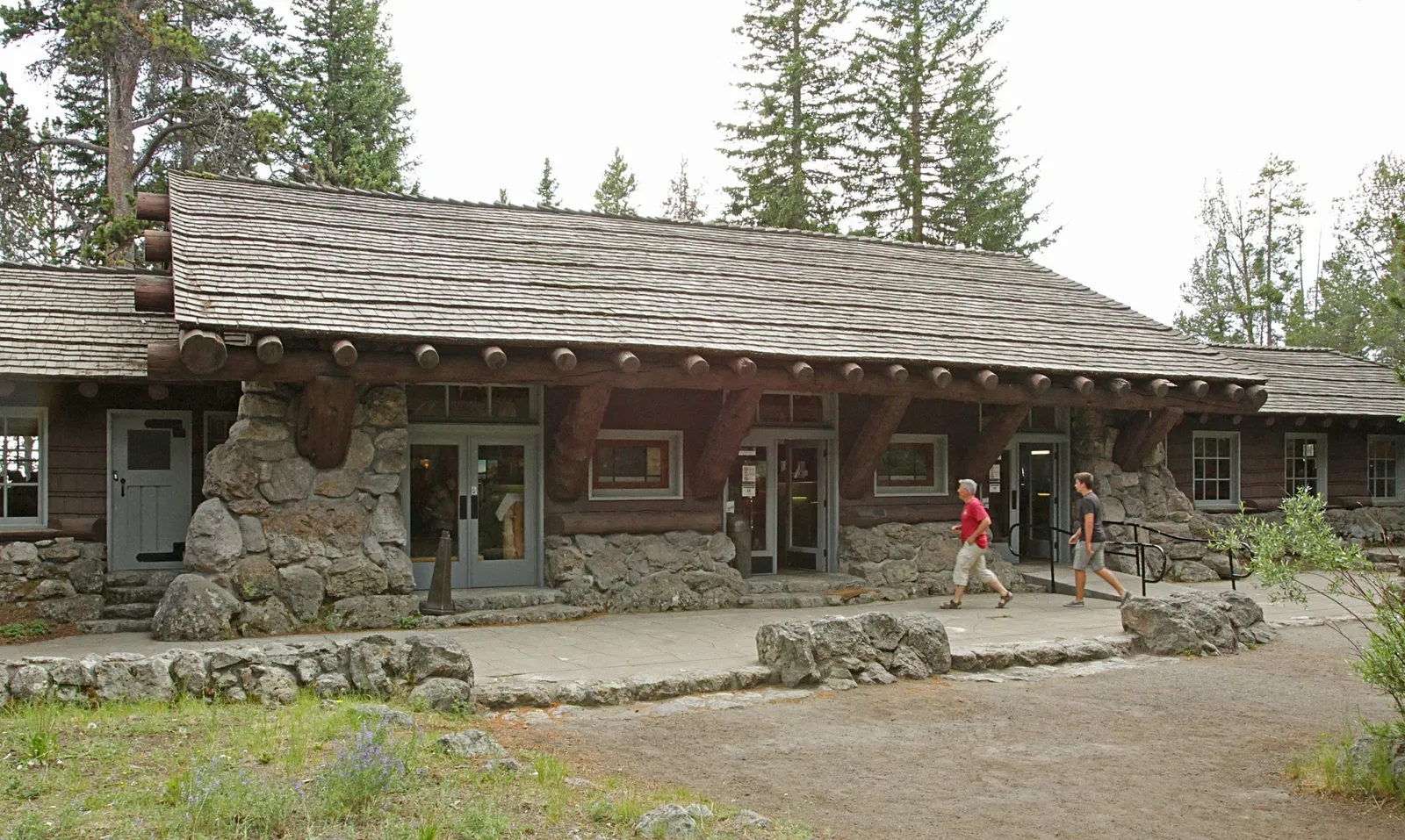 Fishing Bridge Visitor Center and Trailside Museum