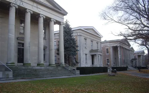 Snug Harbor Cultural Center & Botanical Garden