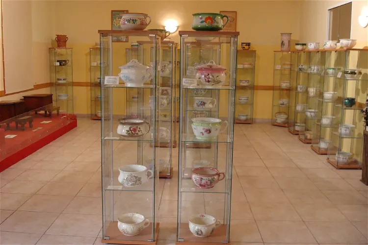 Urinal Museum