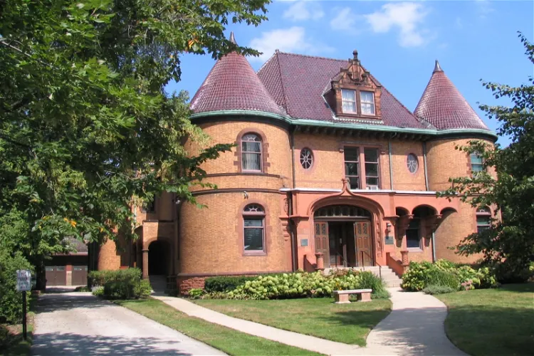 The Dawes House - Evanston History Center