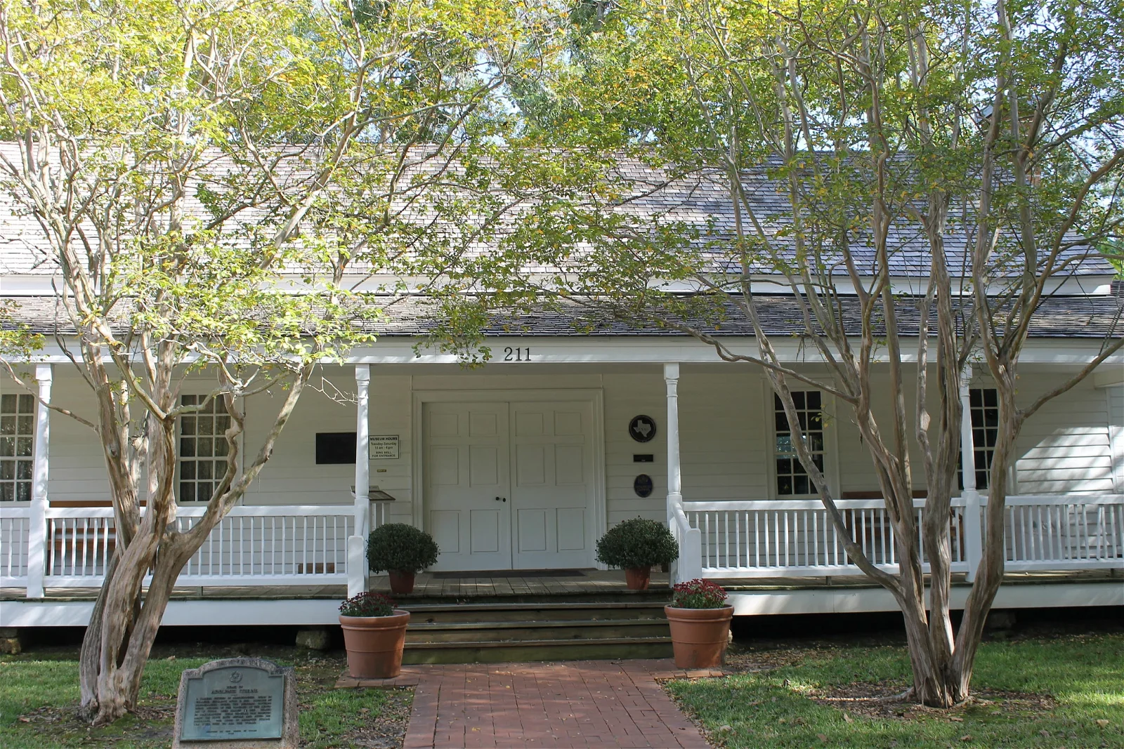 Sterne-Hoya House Museum and Library