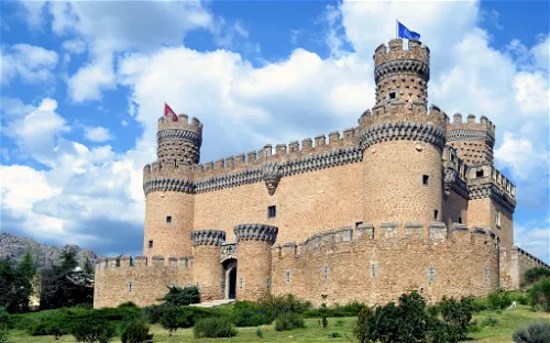 New Castle of Manzanares el Real