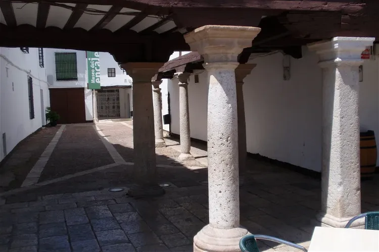 Museo del Encaje