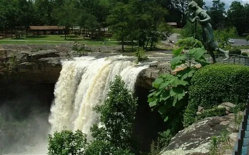 Noccalula Falls Park
