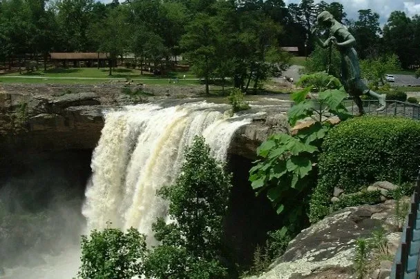 Noccalula Falls Park