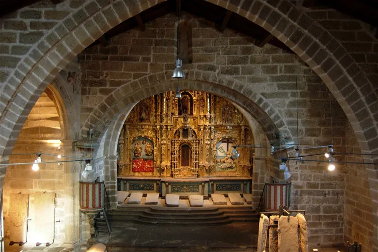 Church of Santa María a Nova