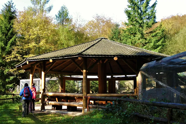 Auerhuhn-Schaugehege