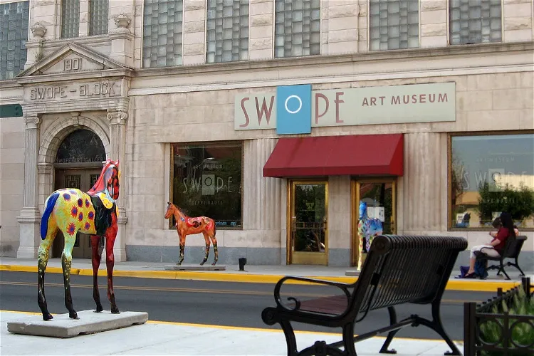 Swope Art Museum