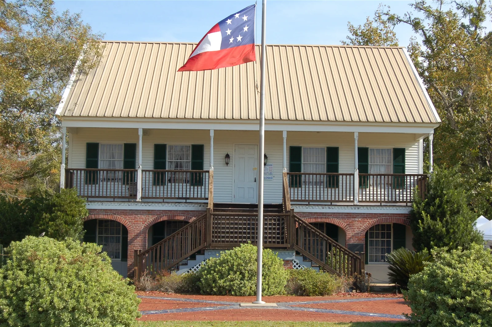 Camp Moore Cemetery and Museum