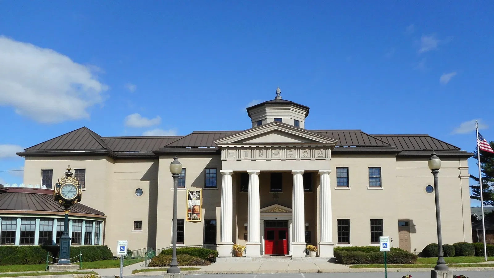 National Watch and Clock Museum