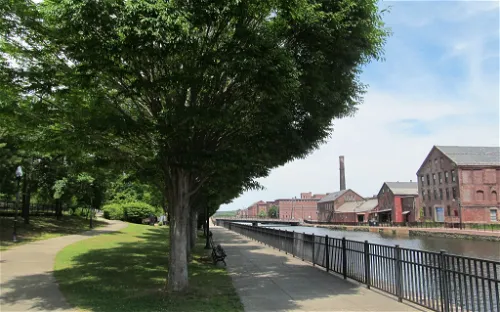 Holyoke Heritage State Park