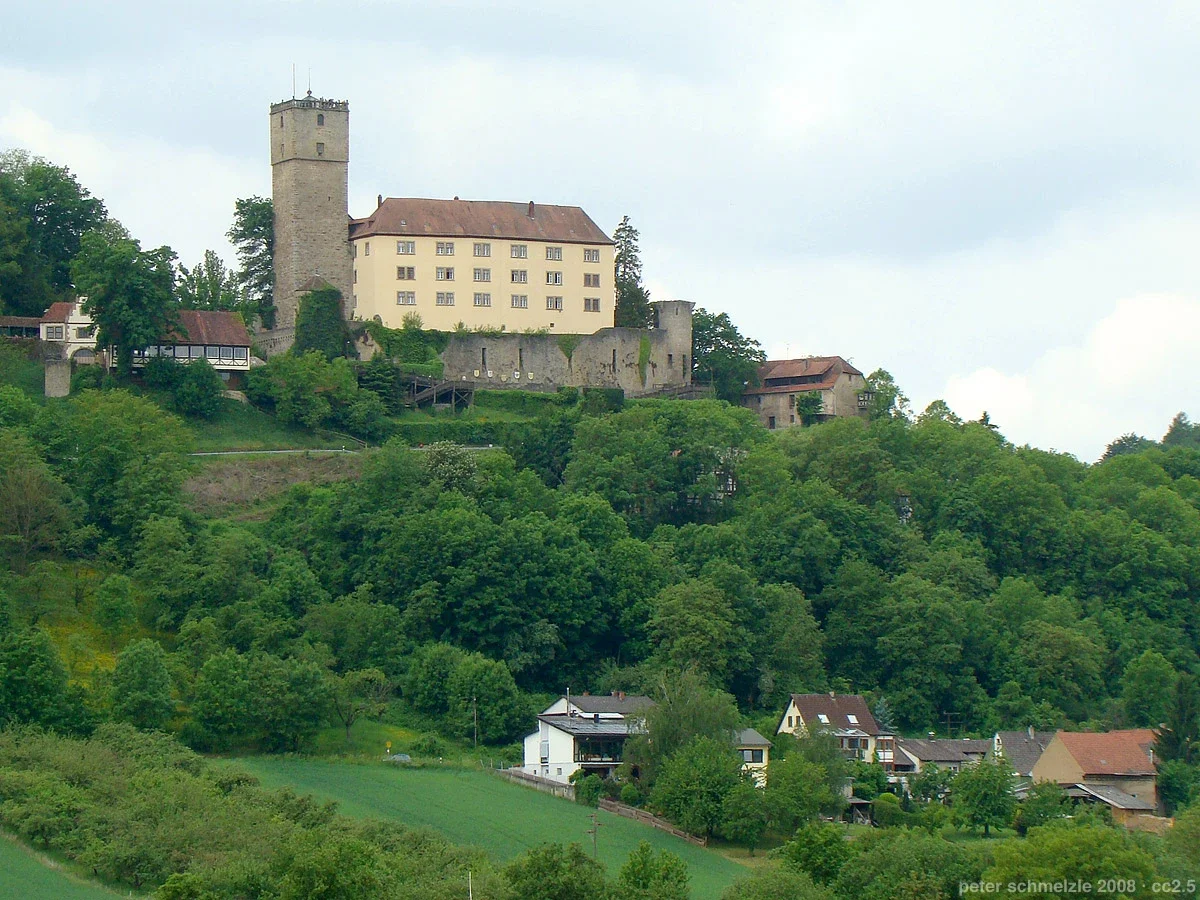 Burg Guttenberg Haßmersheim