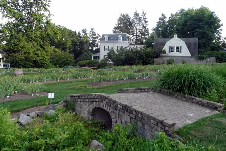 Jardín de Iris conmemorativo de Frank Presby