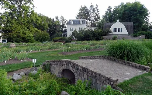 Presby Memorial Iris Gardens