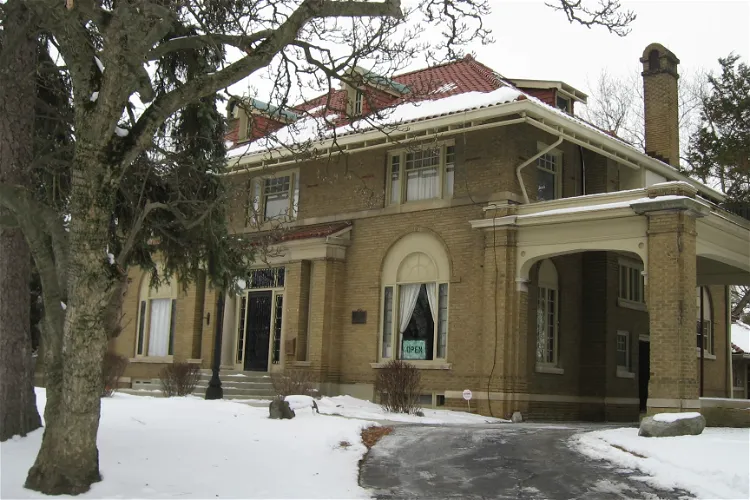 Elwood Haynes Museum