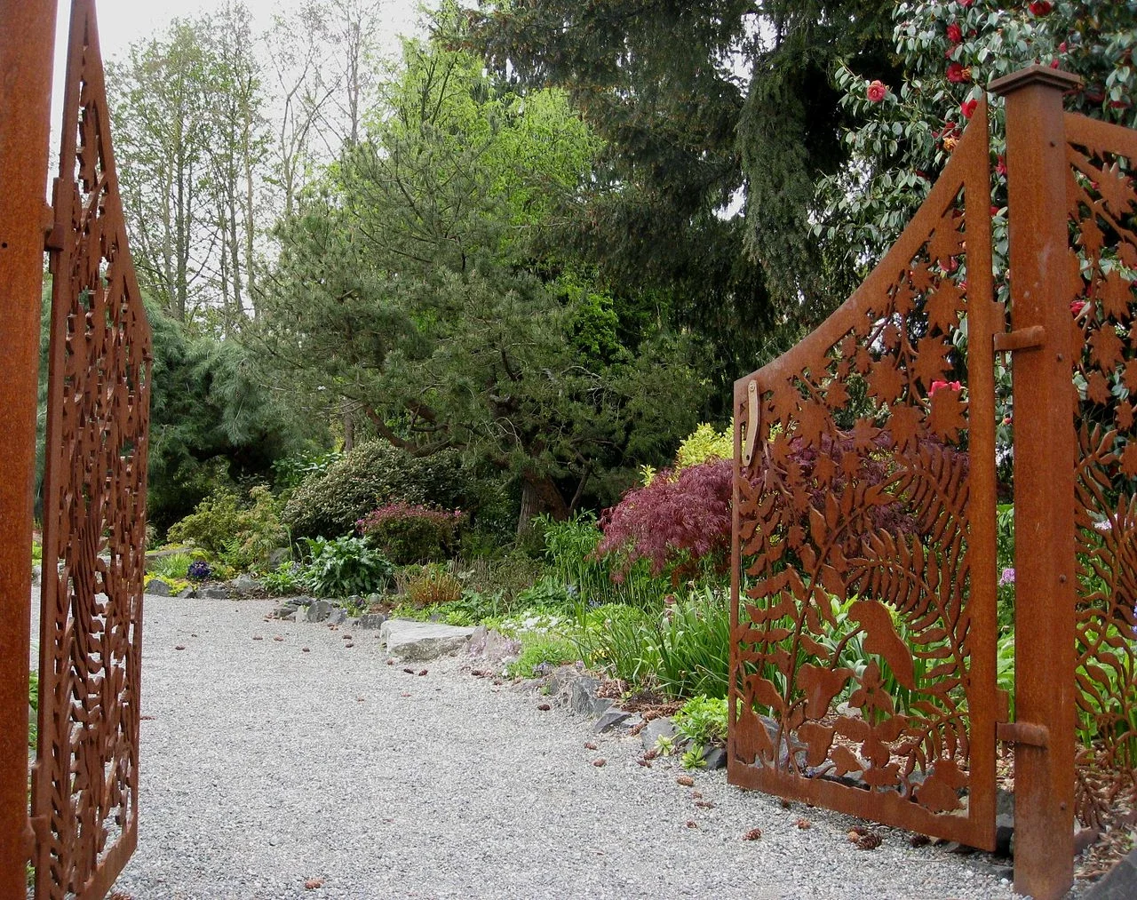 Highline SeaTac Botanical Garden