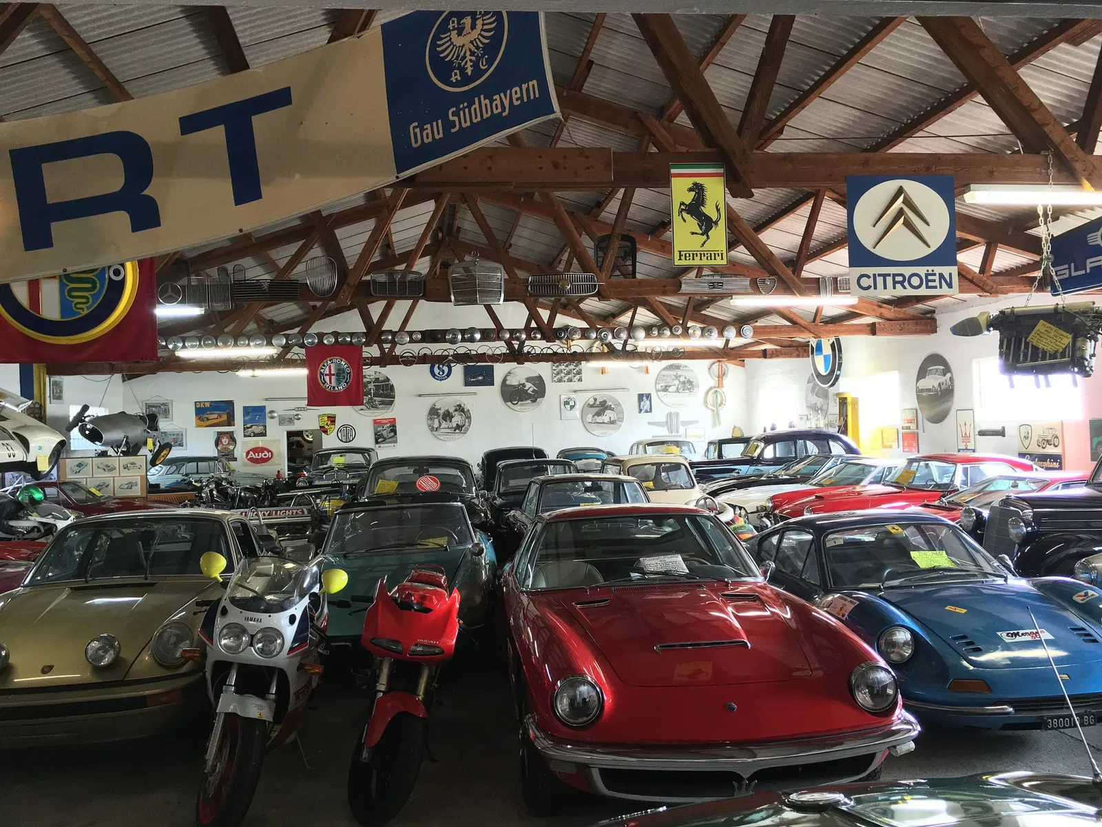 Automuseum Adlkofen – 1. Niederbayerisches Automobil- und Motorradmuseuml