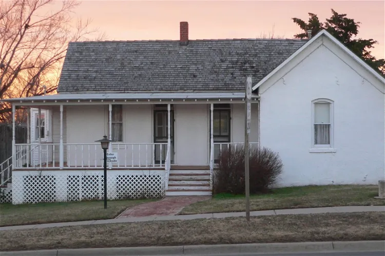Stockade Museum & Carry A. Nation Home