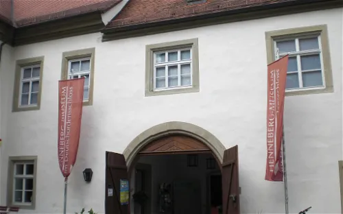 Henneberg-Museum im Deutschordensschloss