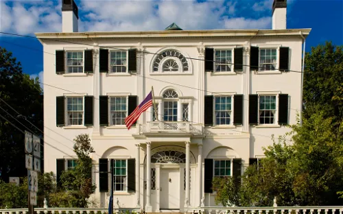 Nickels-Sortwell House