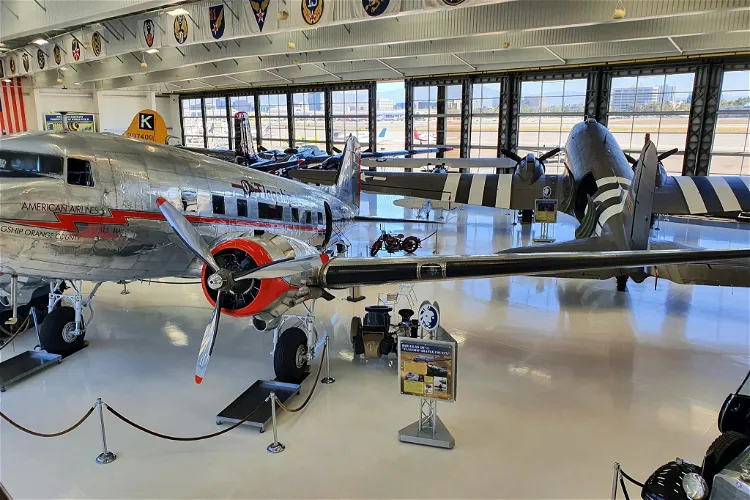 Lyon Air Museum
