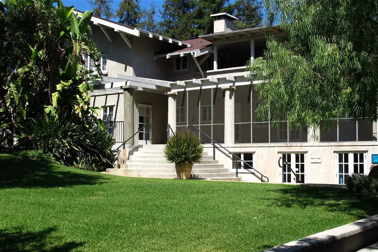 Lanterman House