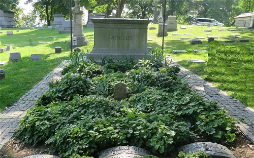 Woodland Cemetery & Arboretum