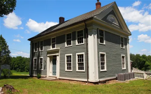 Ashbel Woodward Museum