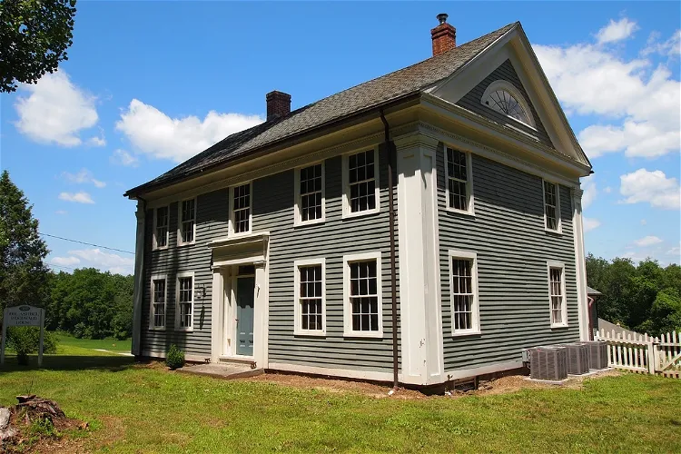 Ashbel Woodward Museum