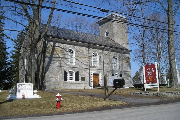 The Old Stone Fort Museum