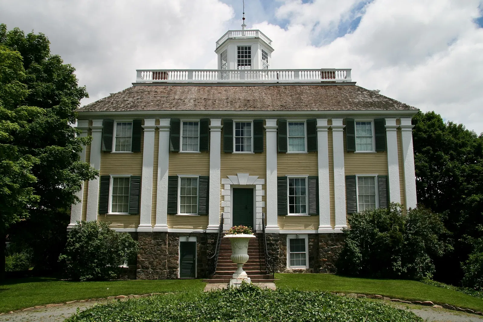 The Shirley-Eustis House