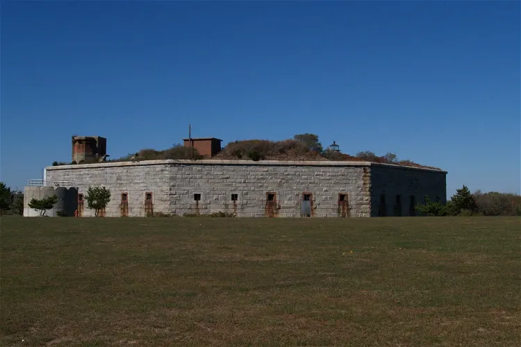 Fort Taber Fort Rodman Military Museum