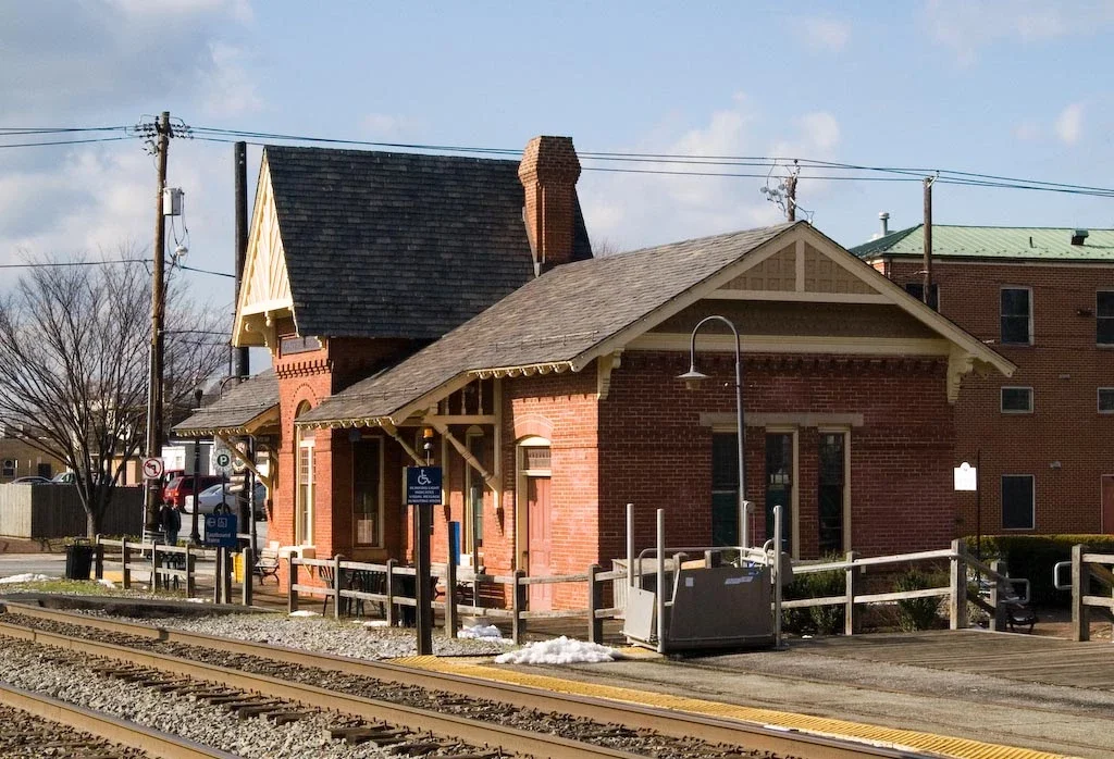 Gaithersburg Station (Gaithersburg) - Visitor Information & Reviews