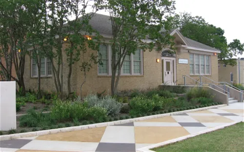 George Washington Carver Museum and Cultural Center