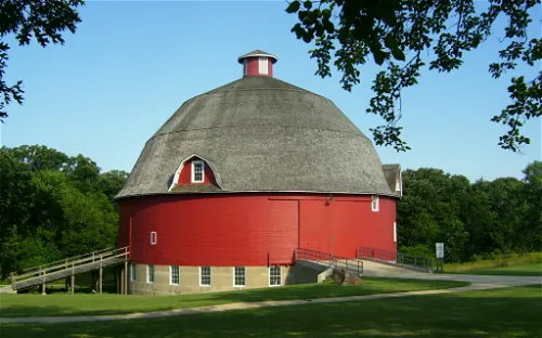Ryan’s Round Barn