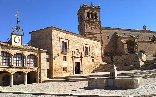 Provincial Museum of Popular Suit